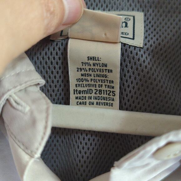 LL Bean Fishing Shirt Womens S Tan Vented Roll Tab Hiking - Picture 3 of 10